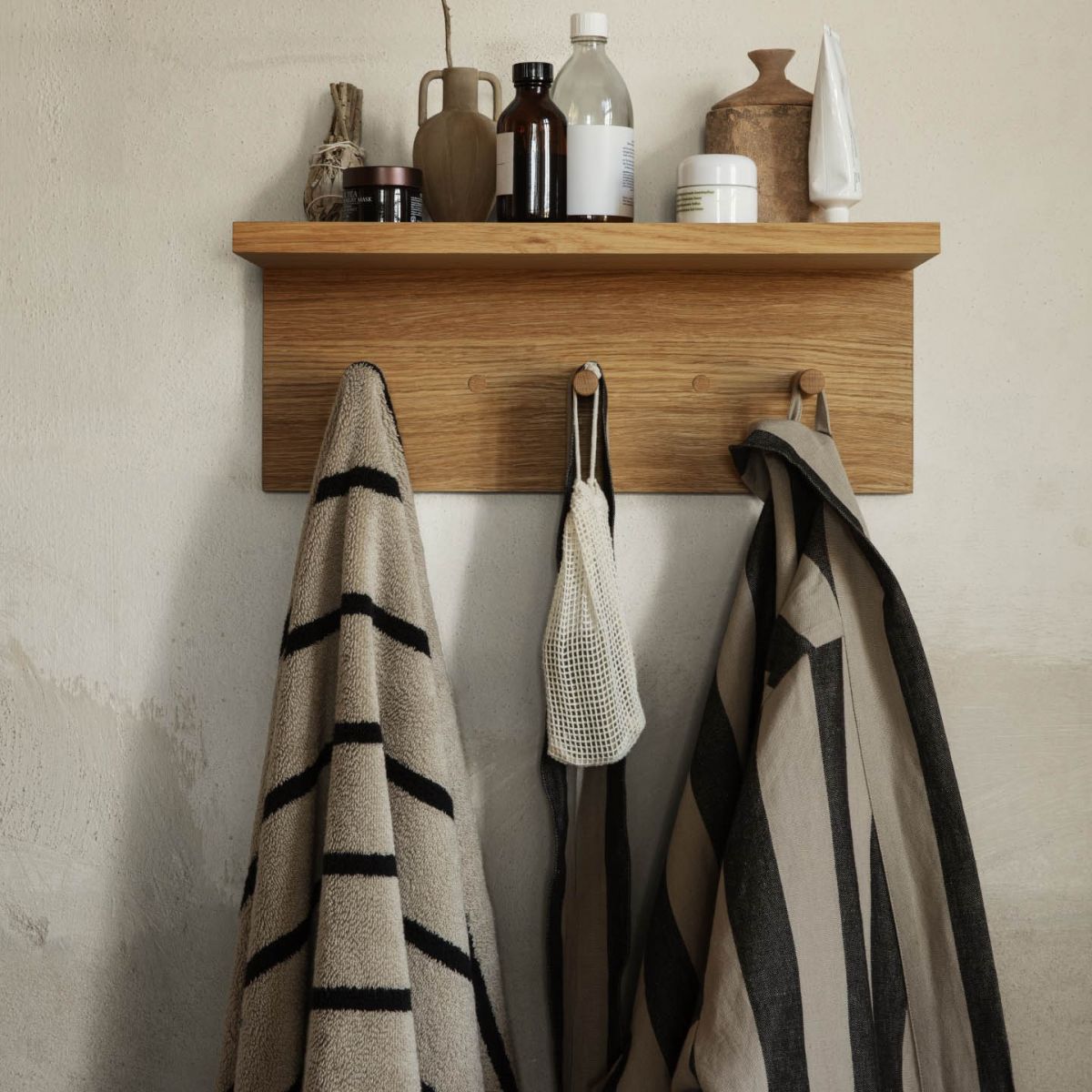 Alee Bath Towel - Sand/Black-3
