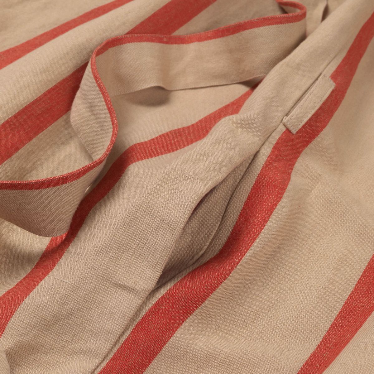 Field Robe - Camel/Red-2