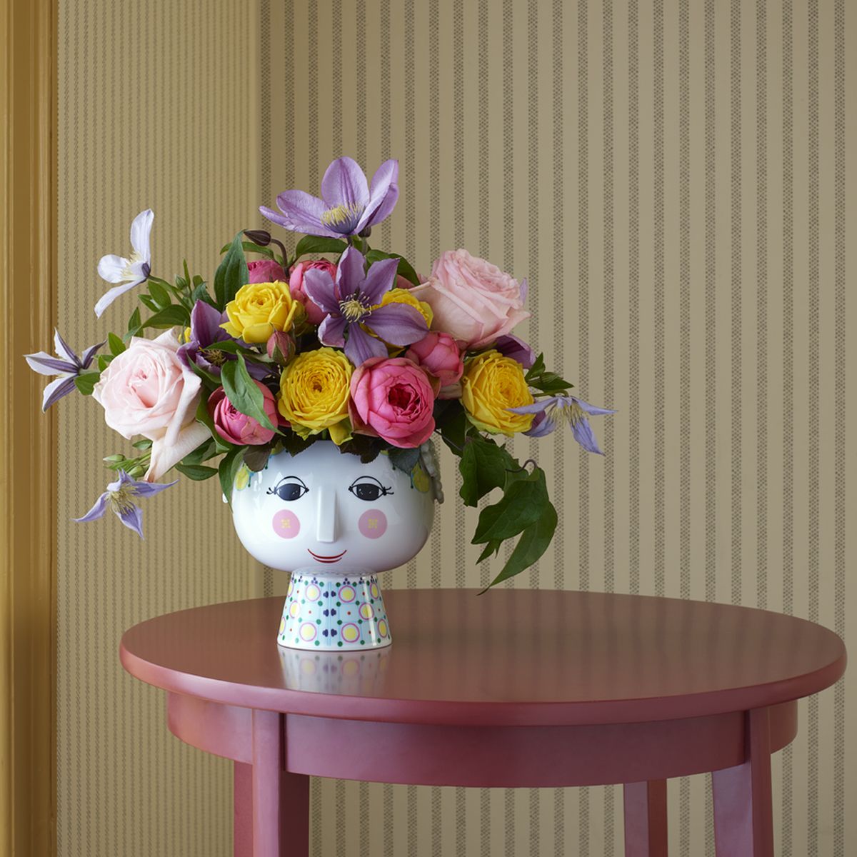 Eva Flowerpot on base O15.5 cm yellow-2