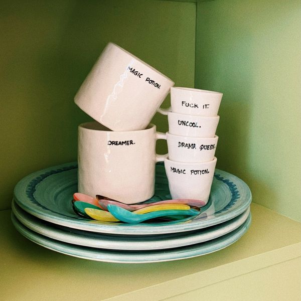 Drama Queen, Coffee Cup